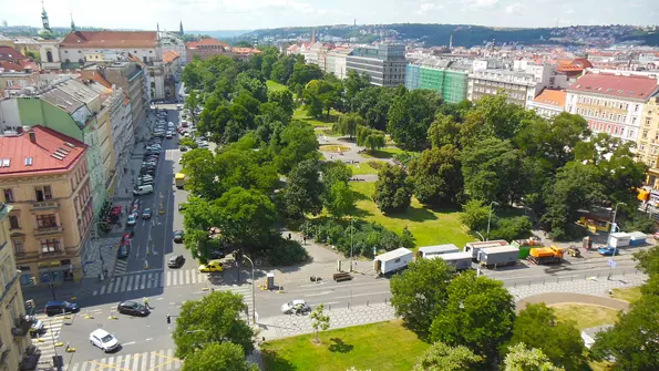 Karlovo náměstí - článek v průvodci na Praha na Dlani