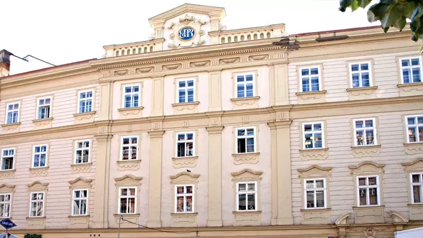 Palác Porgesů z Portheimu - článek v průvodci na Praha na Dlani