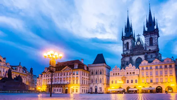 Staroměstské náměstí - článek v průvodci na Praha na Dlani